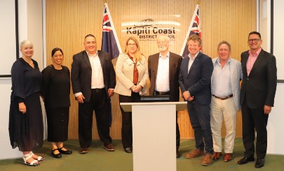 Photo of members of the Independent Kotahitanga Economic Development Board, in the Council Chambers in Paraparaumu.