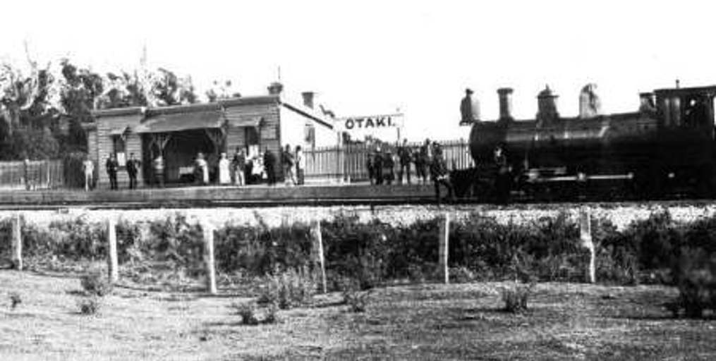 View of the Wellington and Manawatū Railway line looking south towards Otaki, ca 1886. NZ Railways Collection. Ref: NZRE 952.