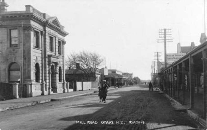 The Ōtaki Bank of New Zealand, circa 1920. Built in 1918, the front was altered in 1967 when it was the Ōtaki Borough Council building. It is now the Ōtaki Museum. Photo: Ōtaki Historical Society Inc.