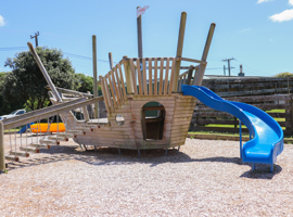 Dixie Street Reserve ship slide